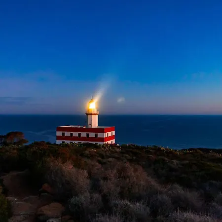 Faro Capel Rosso リゾート