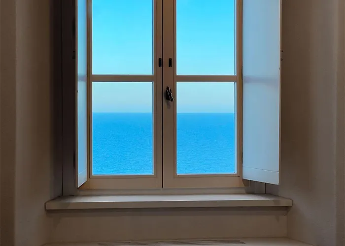 منتجع Faro Capel Rosso