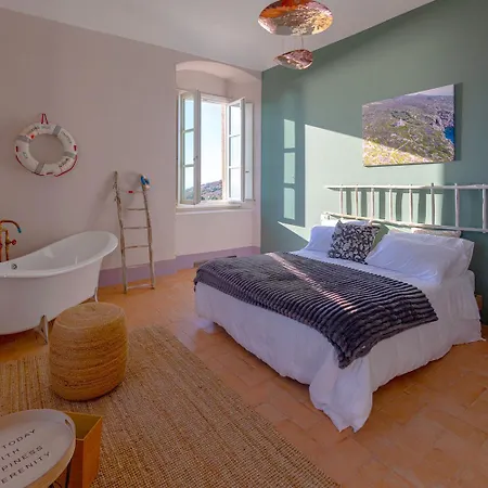 Faro Capel Rosso Resort